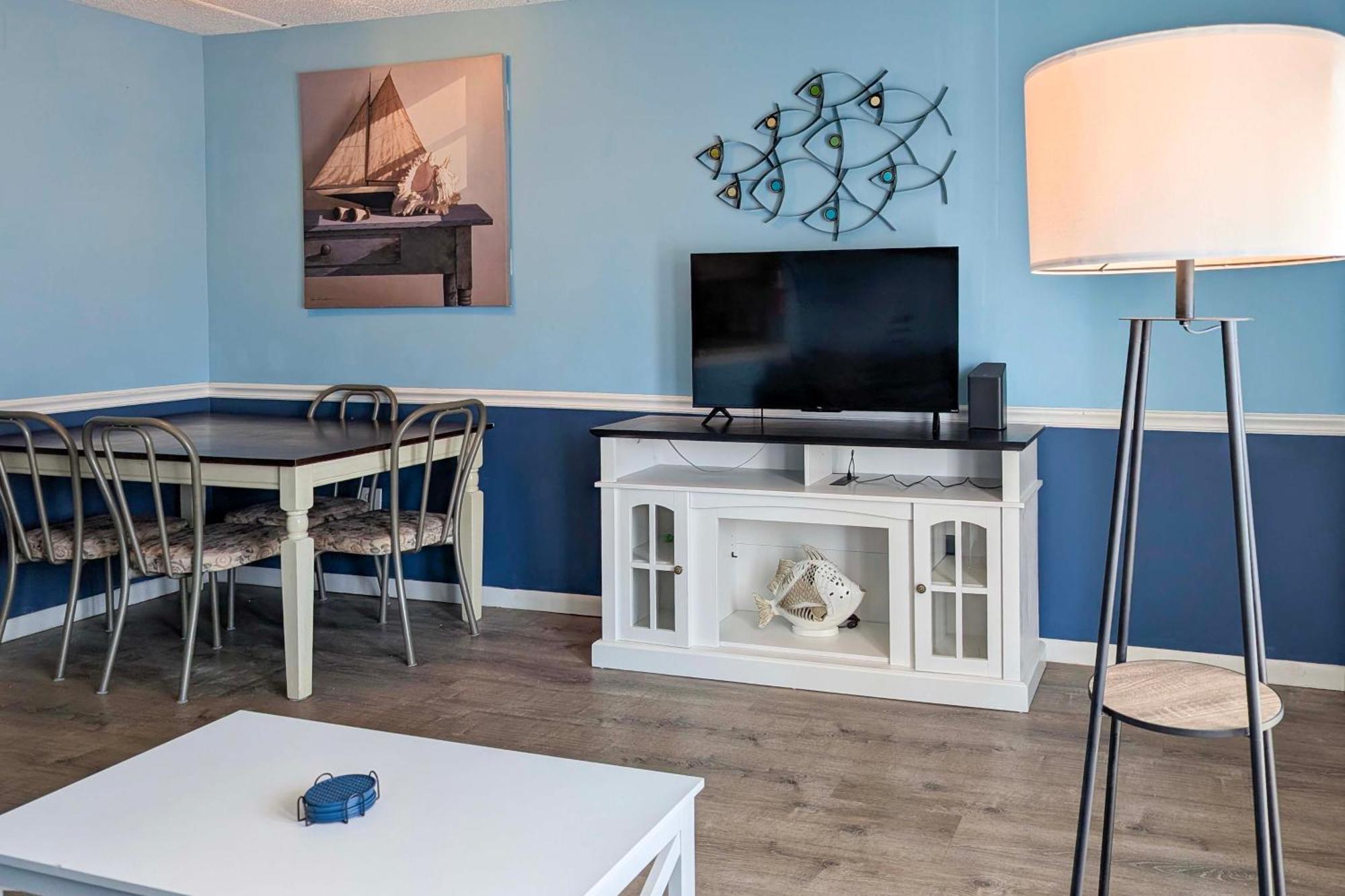 Coastal Condo With Pool, 1 Block To Wildwood Beach! Εξωτερικό φωτογραφία